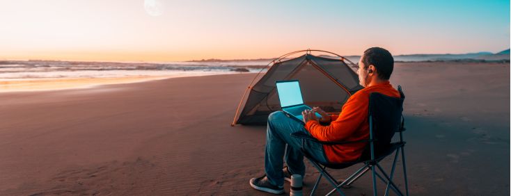 Digital nomade à la plage